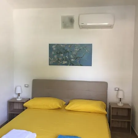 Apartment Casa Teresa A Porto Pino